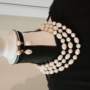 Vintage Emmons Multi-strand White & Gold Beaded  Necklace, Clip-on Earri…